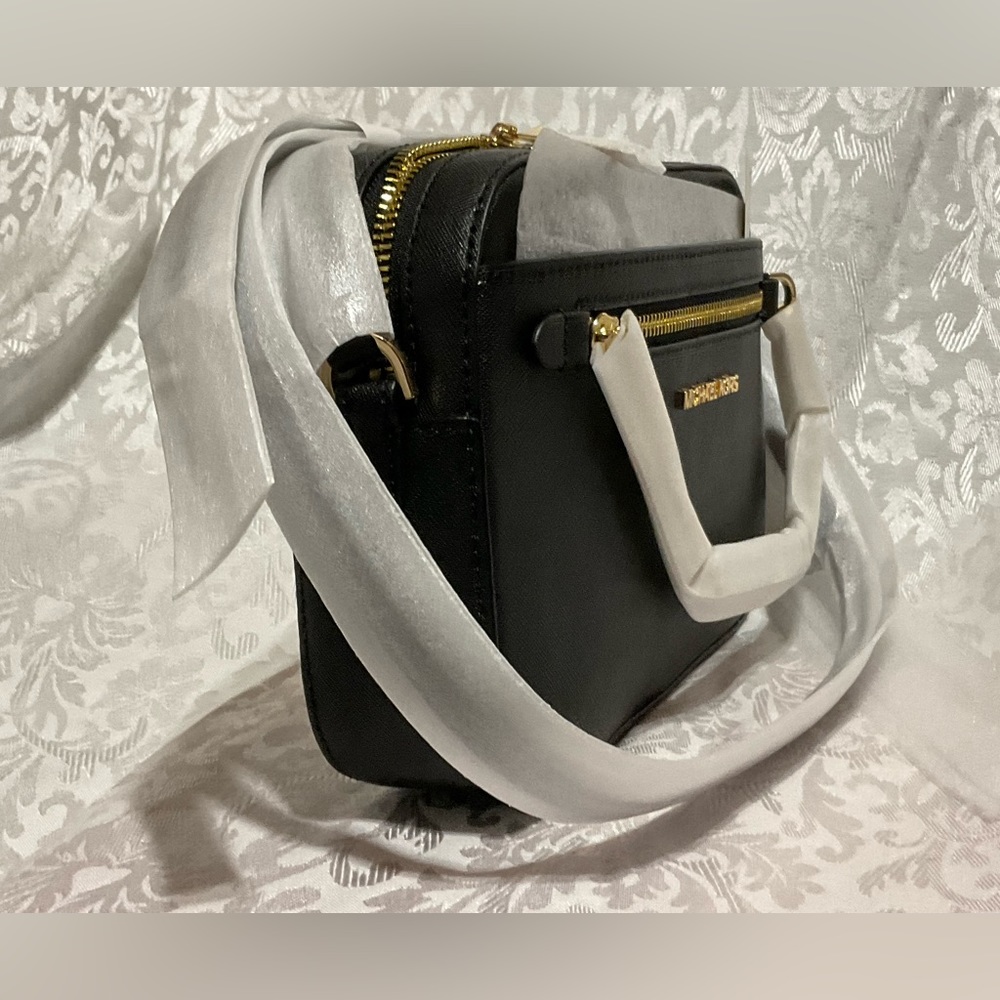 Michael Kors Crossbody | Jet Set Bag